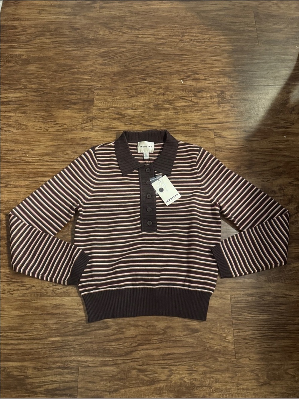 NWT Tuckernuck sweater size small